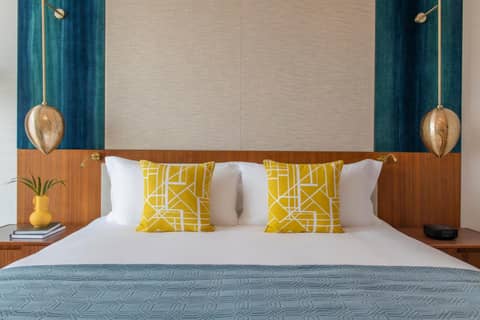 Abesq Doha Hotel and Residences an IHG Hotel — photo 5