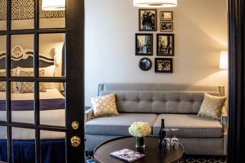 Warwick San Francisco — hotel room