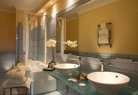 San Francesco al Monte — bathroom
