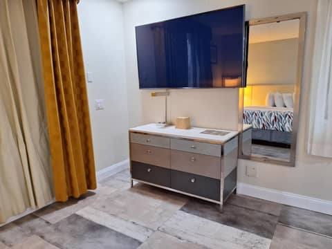 Travelodge by Wyndham Indianapolis Speedway — photo 3