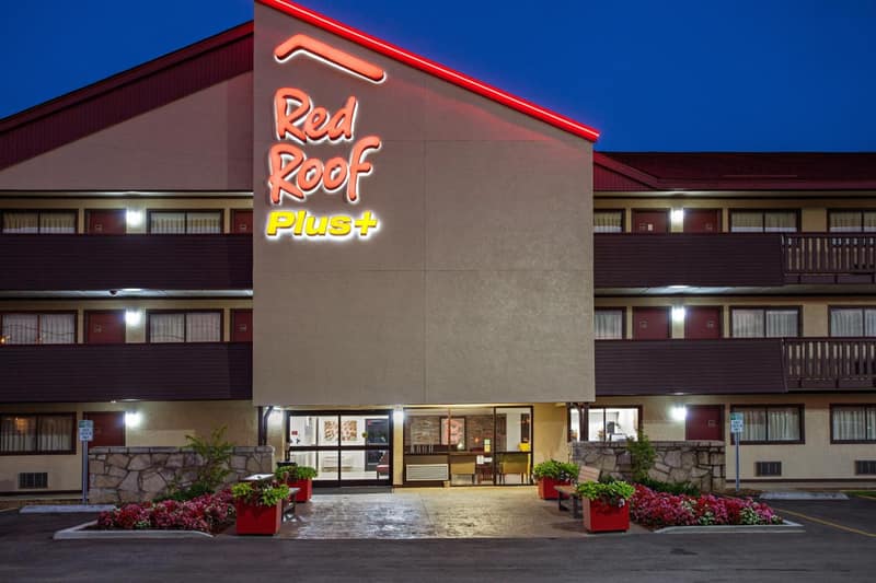 Red Roof Inn PLUS Nashville South - Fairgrounds — building