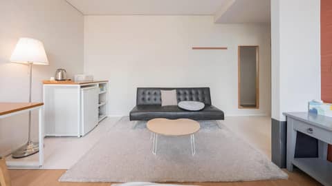 Lucid M — photo 3