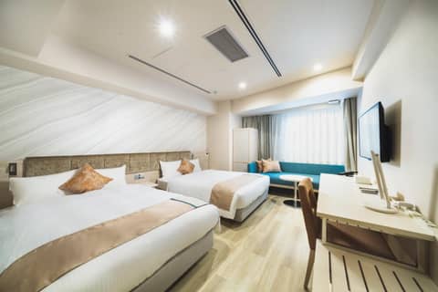 Rembrandt Style Naha — hotel room