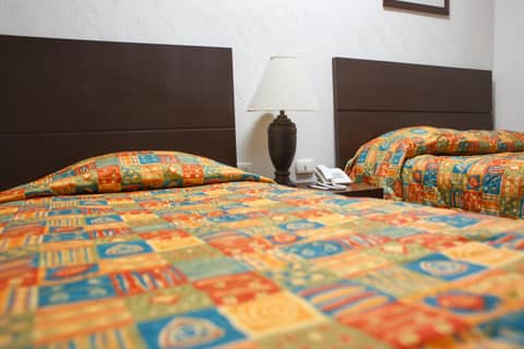Hotel Fiesta Versalles — photo 8