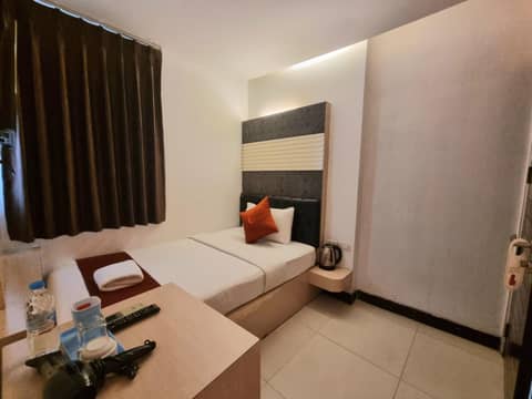 Cozi Inn Hotel, Bangkok — photo 4