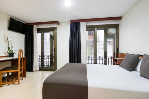 Hotel Condal — photo 8