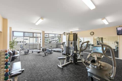 The Chancellor on Hobson — activities & amenities
