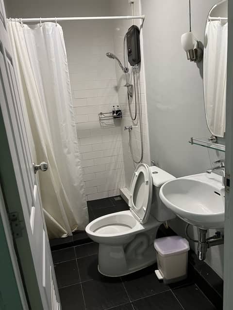 Phuket 346 Guest House — bathroom