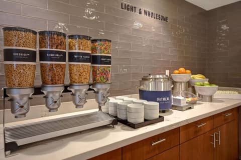 Home2 Suites by Hilton Las Vegas Convention Center - No Resort Fee — photo 3