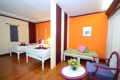 MW Krabi Beach Resort — hotel room