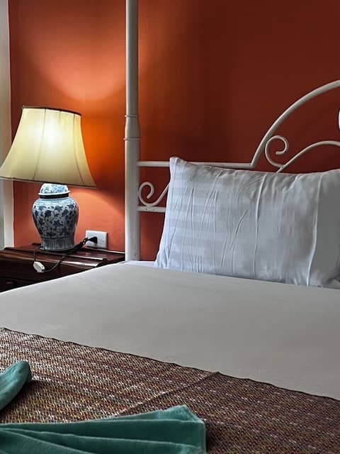 MW Krabi Beach Resort — hotel room