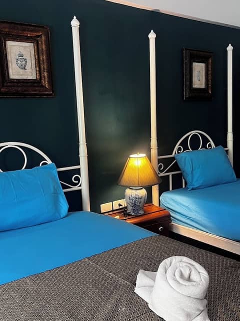 MW Krabi Beach Resort — hotel room