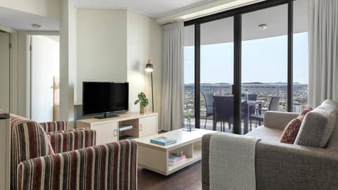 Oaks Brisbane Aurora Suites — photo 3