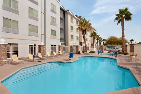 Fairfield by Marriott Inn & Suites Las Vegas Stadium Area — photo 3
