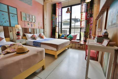 Phranakorn-Nornlen — hotel room