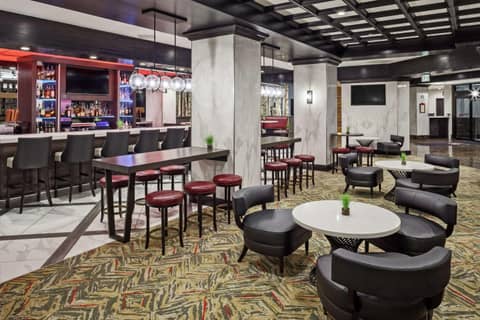 DoubleTree by Hilton Hotel Denver — photo 2