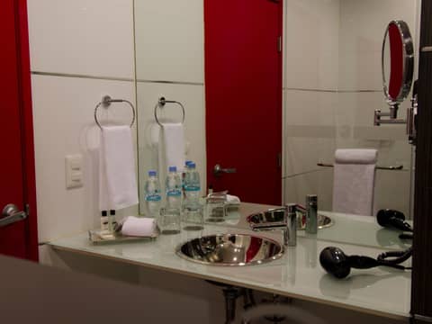 Ramada Encore by Wyndham Guadalajara Sur — photo 9