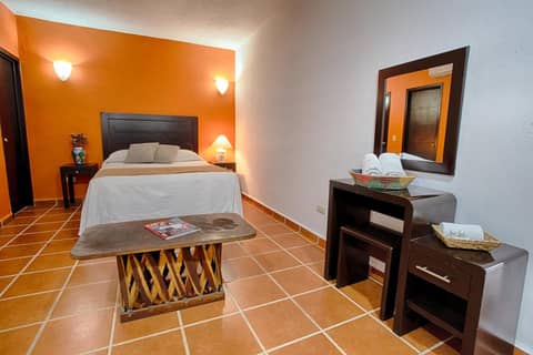 La Iguana Vallarta LGBT ADULTS ONLY - Romantic Zone - Party Clubbing Street — photo 2