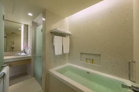 DoubleTree By Hilton Kuala Lumpur — photo 5