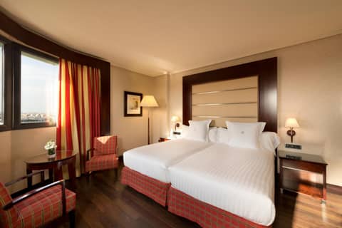 Hotel Sevilla Center — hotel room