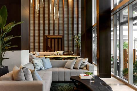 Kimpton EPIC Hotel by IHG — lounge