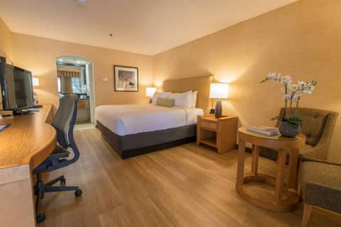 Best Western Plus Las Brisas Hotel — photo 9