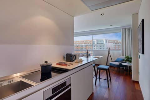Hyatt Regency Madrid Residences — kitchen