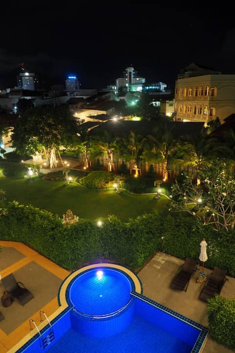 The Malika — recepcion & lobby