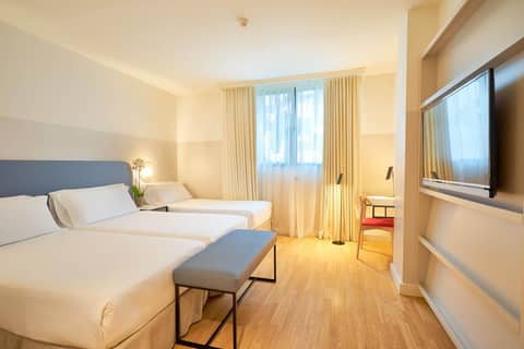 Eurostars Málaga — bedroom