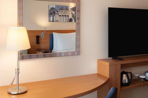 Hampton by Hilton Berlin City West — photo 9