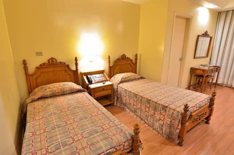 Hotel Castelar — hotel room