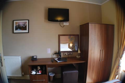 The Salisbury Hotel — photo 8