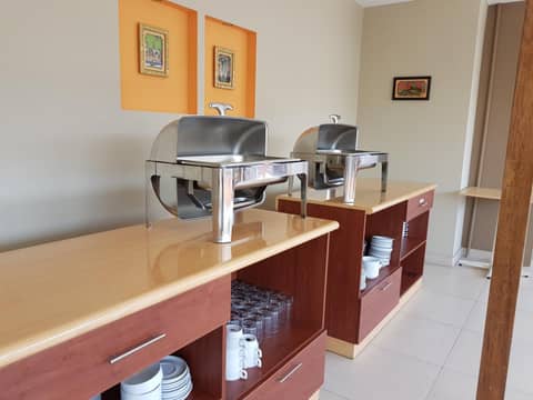 Hotel Las Palmas — dining