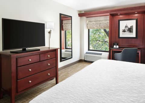 Hampton Inn Austin North — photo 6
