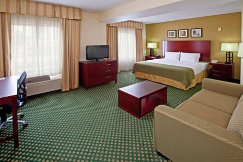 Holiday Inn Express & Suites Indianapolis - East by IHG — photo 7