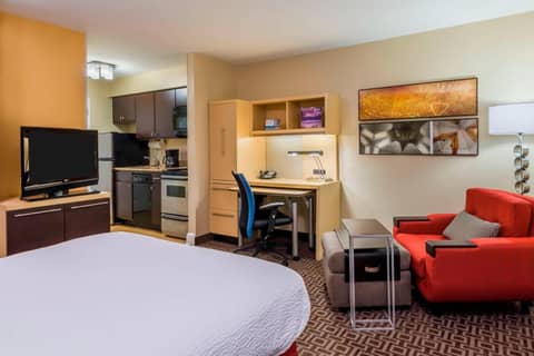 TownePlace Suites Tampa Westshore/Airport — photo 2