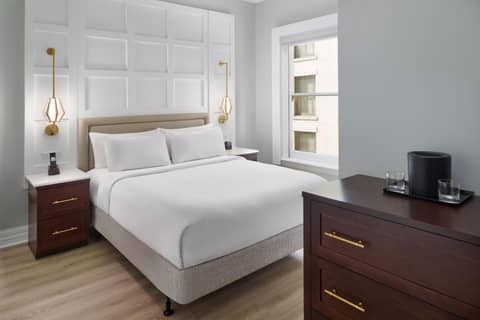 Courtyard by Marriott New Orleans French Quarter/Iberville — photo 9