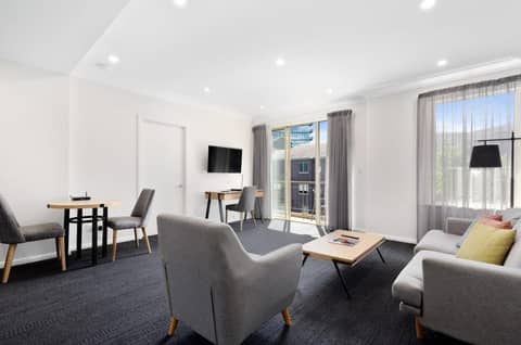 South Yarra Central Apartment Hotel — photo 3