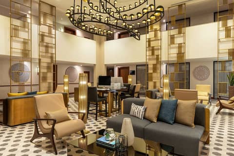 Le Meridien Dubai Hotel & Conference Centre — recepcion & lobby
