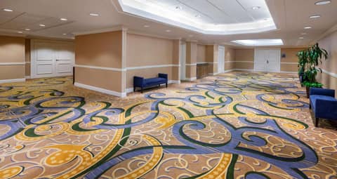 Hilton Indianapolis Hotel & Suites — photo 6
