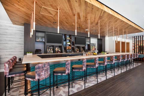 Cambria Hotel Denver Downtown RiNo — photo 9