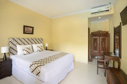 Diana Hotel Jogja — photo 9