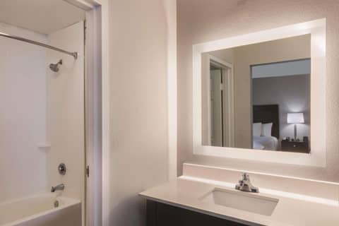 La Quinta by Wyndham Atlanta Airport South — photo 8