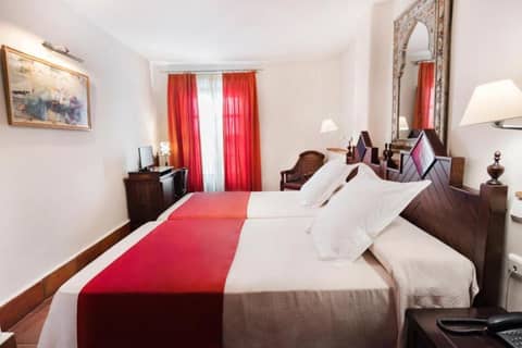 Casa Palacio Pilar del Toro — bedroom
