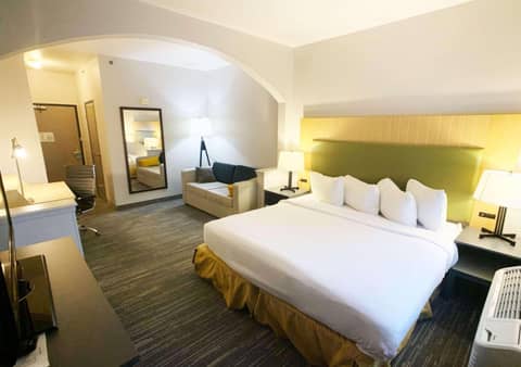 Country Inn & Suites by Radisson, Fort Worth West l-30 NAS JRB — photo 6