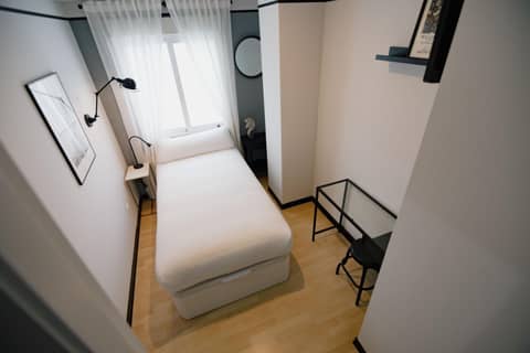 The Little Corner B&B — hotel room