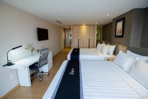 Avanti Hotel — photo 5