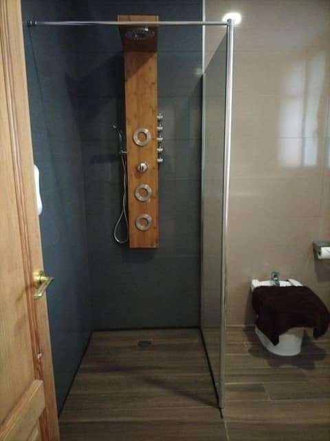 L'Otelet By Sweet — bathroom