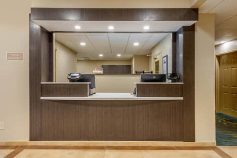 Candlewood Suites Fort Myers Interstate 75 by IHG — photo 8