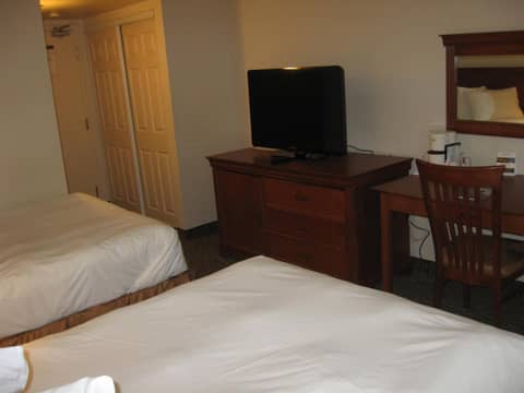 Hotel Chrome Montreal Centre-Ville — photo 3